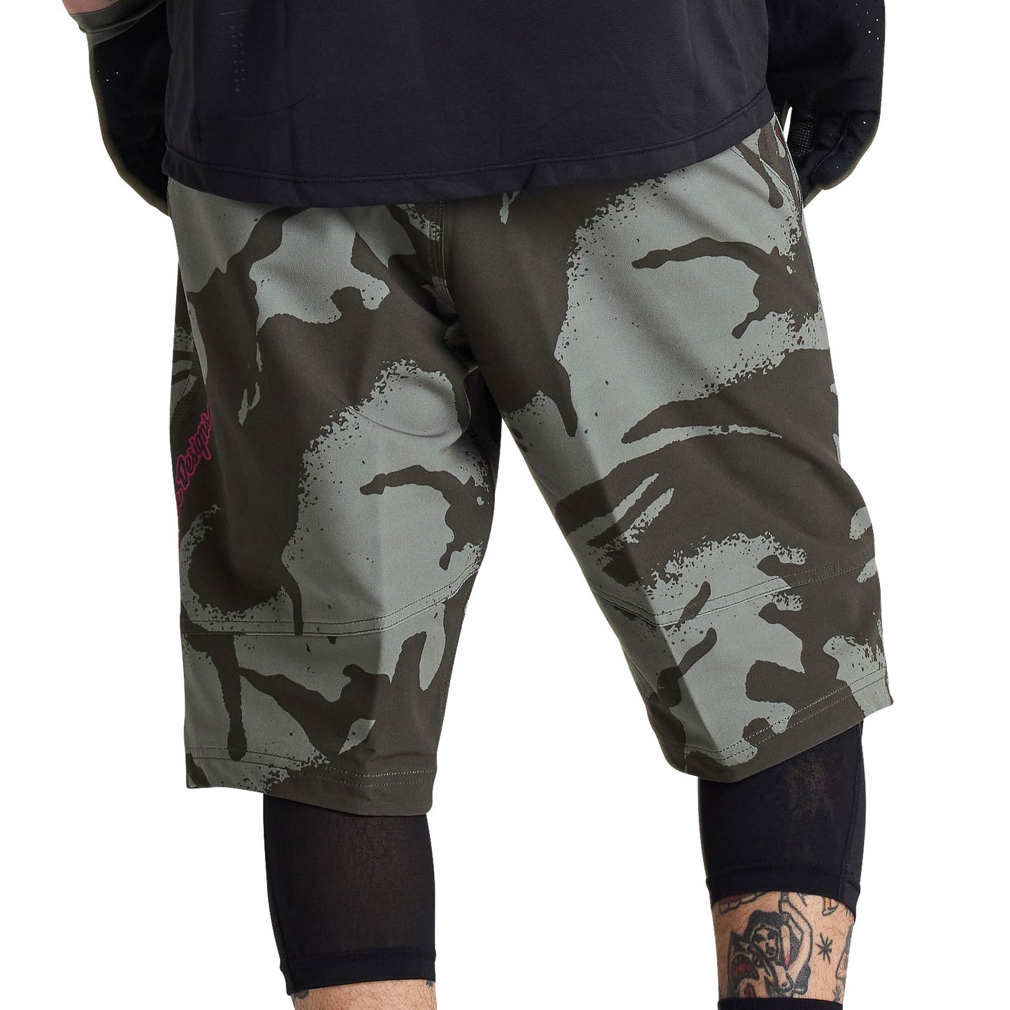 Short Skyline avec doublure Shadow Camo Olive