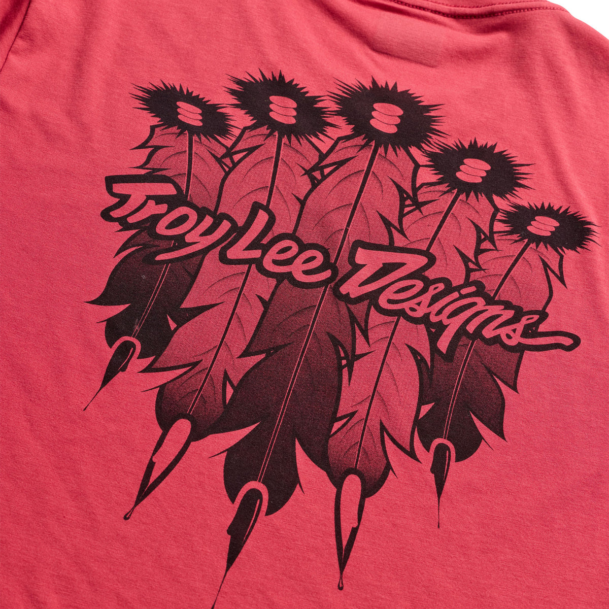 Skyline Ride SS Tee Feathered Ember Red
