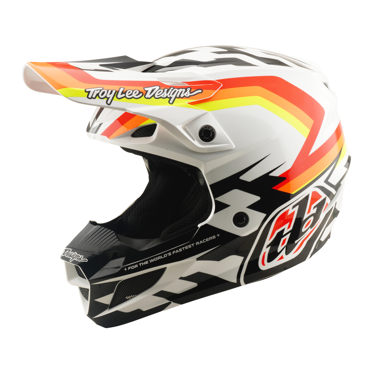 The perfect balance of cutting-edge safety, comfort, and performance.