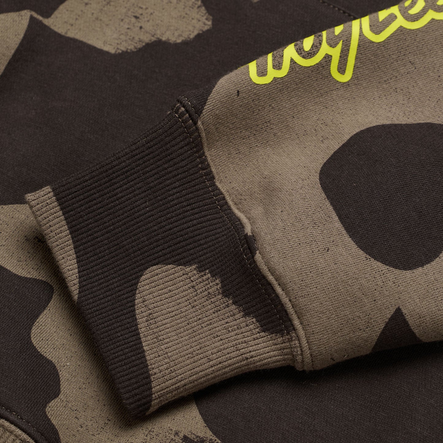 Pullover Hoodie Badge Olive Camo