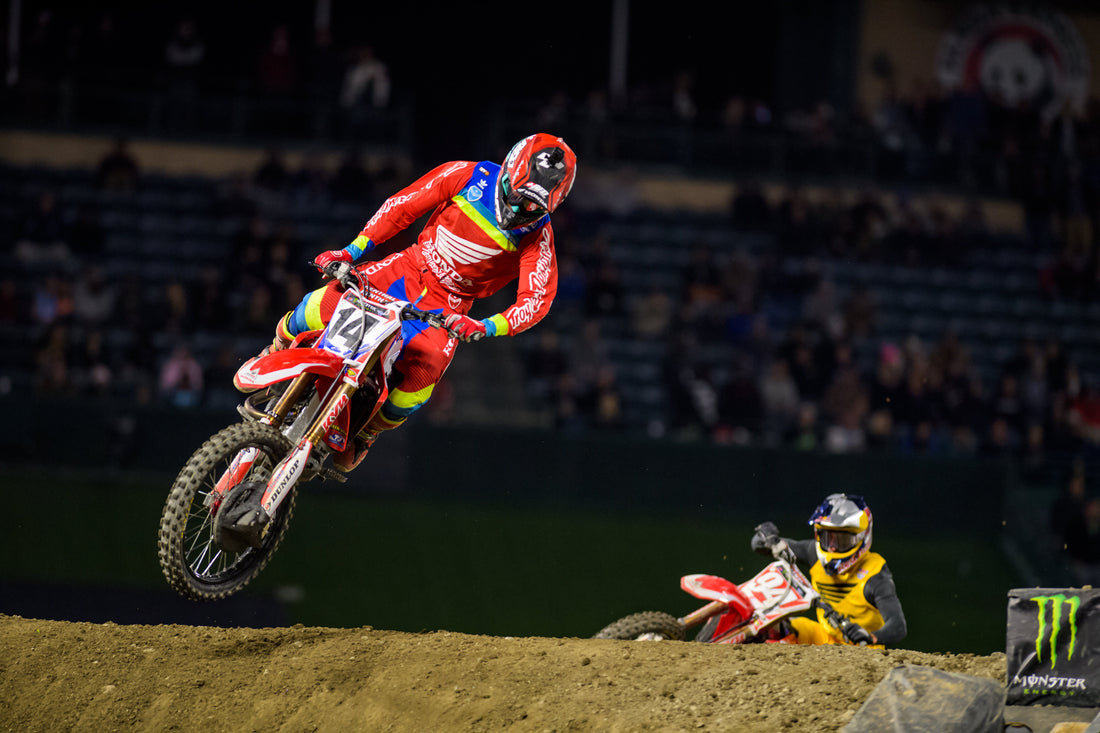 Tld’S Seely Propels To Podium Finish At Round 3 Of Monster Energy Supercross Featured Image