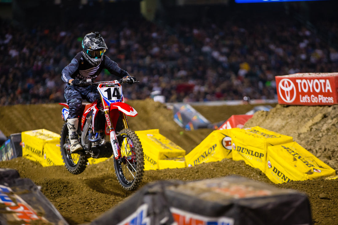 Tld’S Seely Comes Out Swinging In Oakland Featured Image