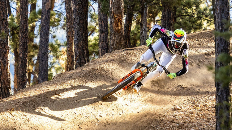 Bike Helmets D4 Composite