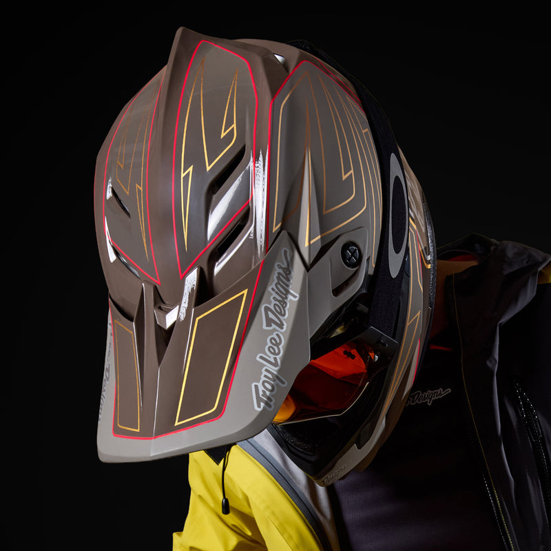 D4 Helmets