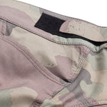 Short Flowline avec doublure camouflage Woodland