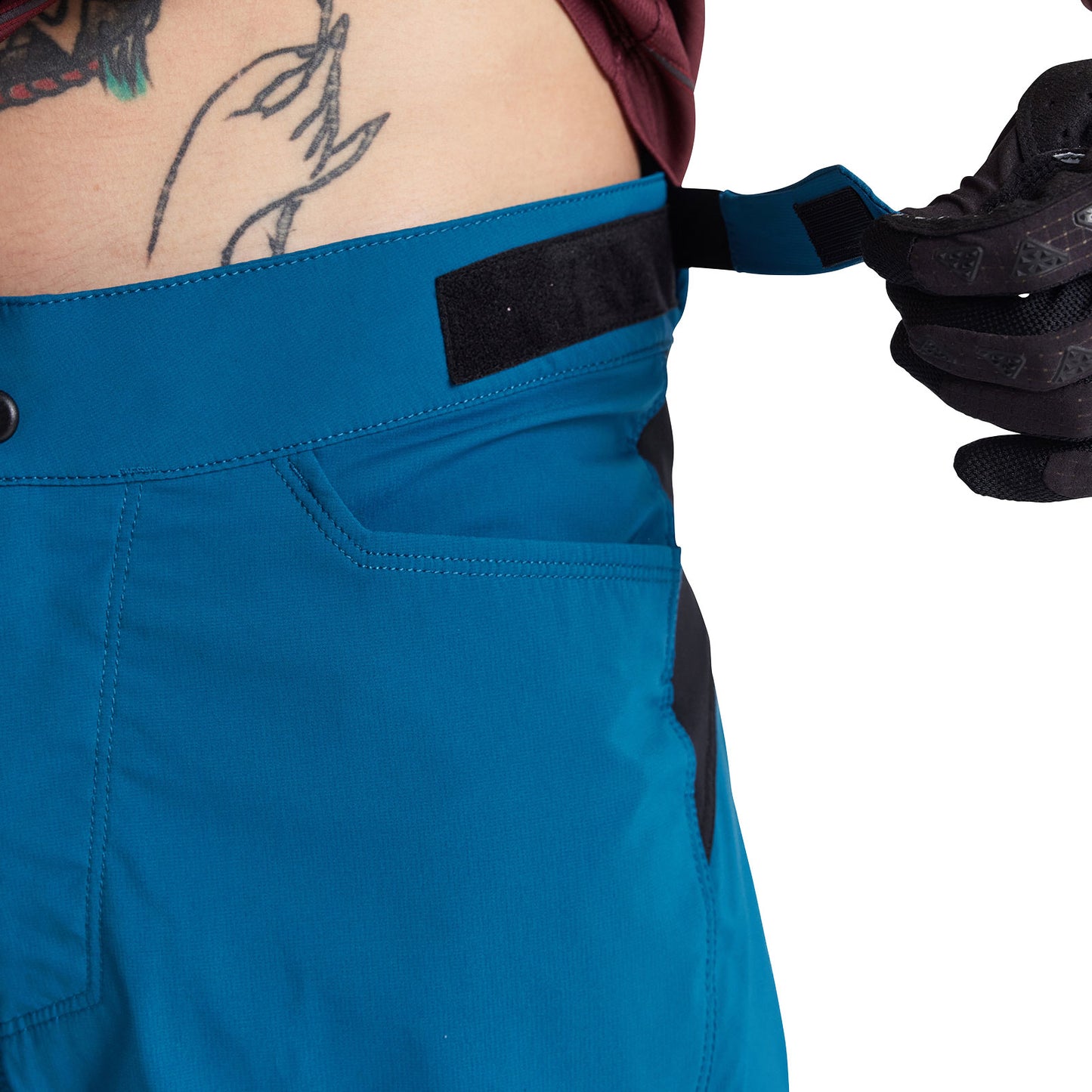 Flowline Short W/Liner Solid Slate Blue