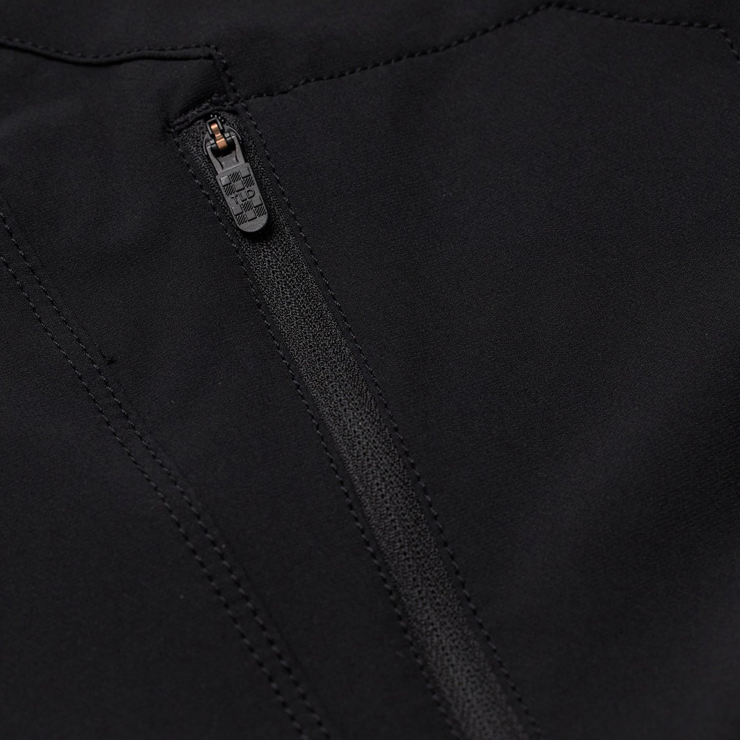 Short Mischief pour femme avec doublure, noir uni