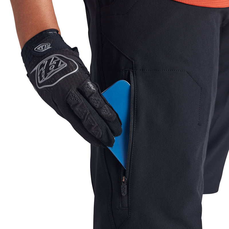 Womens Mischief Short No Liner Solid Black