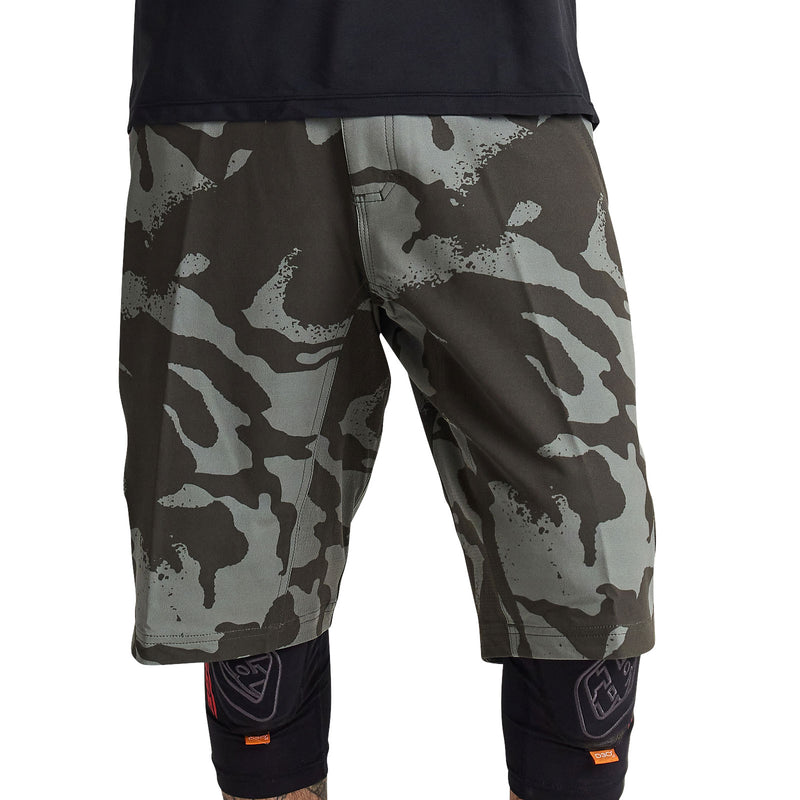 Short Skyline avec doublure Shadow Camo Olive