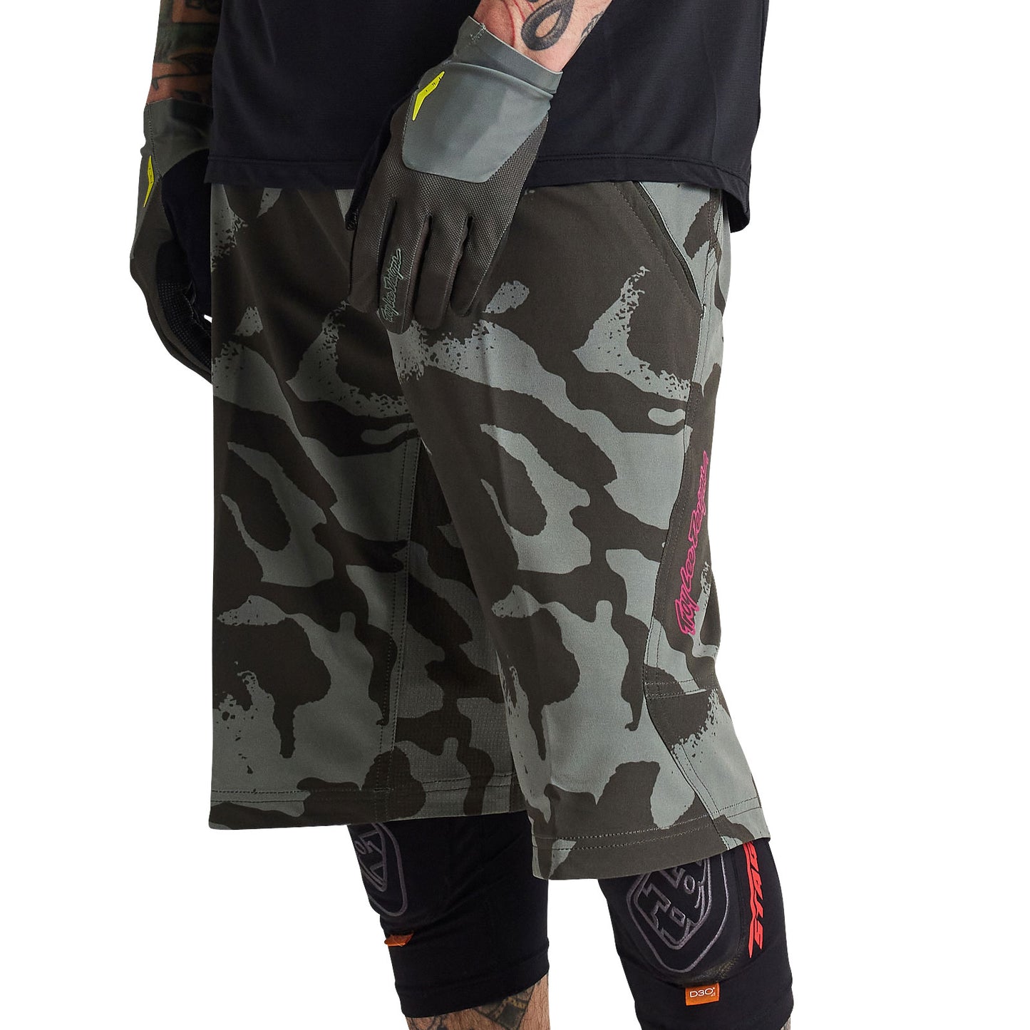 Short Skyline avec doublure Shadow Camo Olive