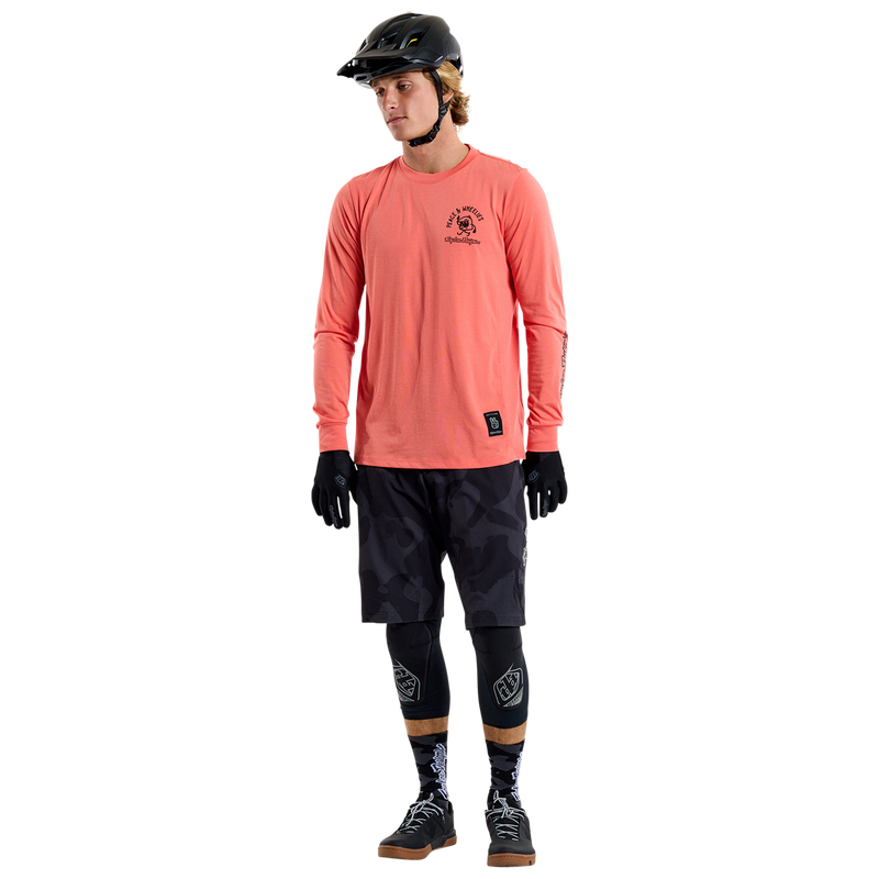 Skyline Short Shell Scrubland Carbon