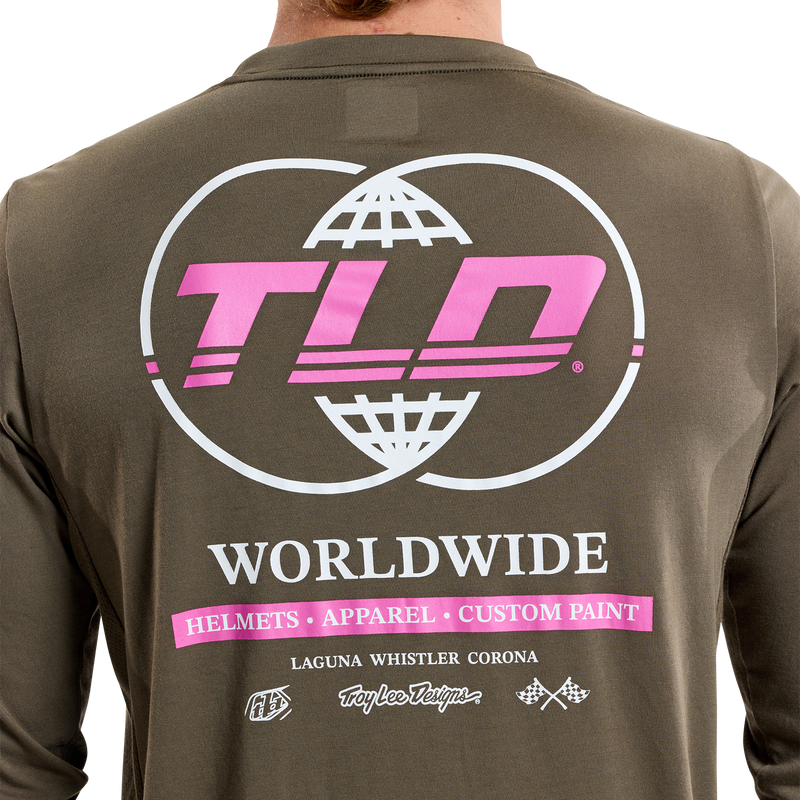 T-shirt à manches longues Skyline Ride Worldwide Caper