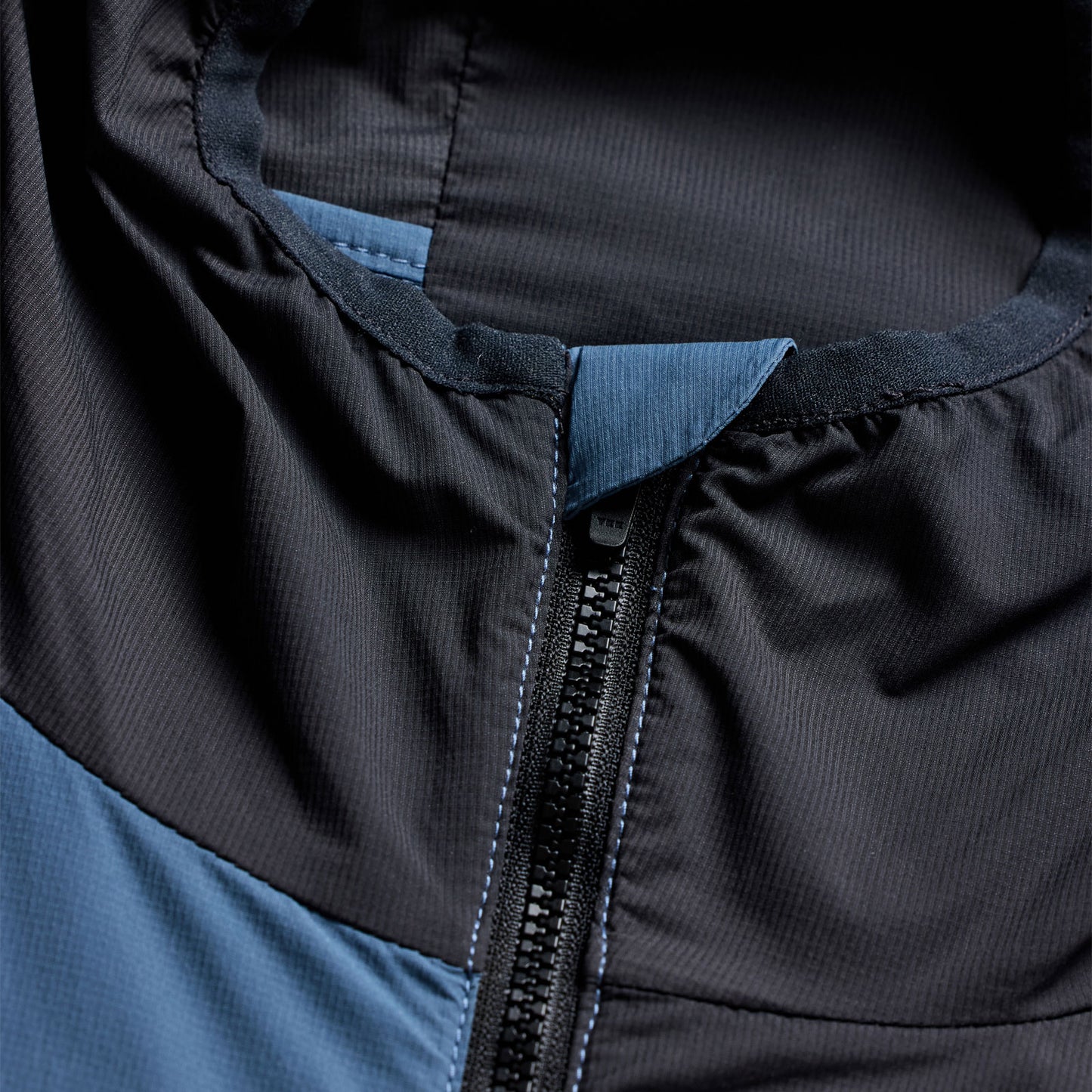 Drift Windbreaker Mono Slate