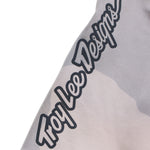 Womens Lilium Pro Short Shell Flow Camo Pumice