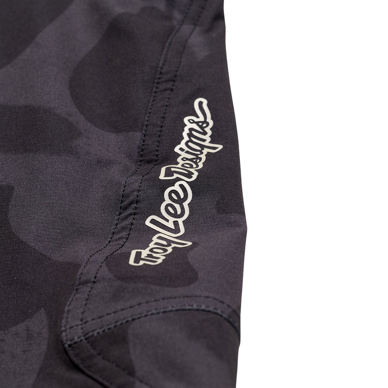 Skyline Short Shell Scrubland Carbon