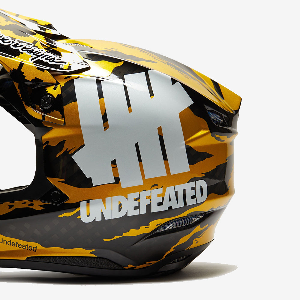 SE5 Carbon Helmet Undefeated X Troy Lee Designs Gold / Black