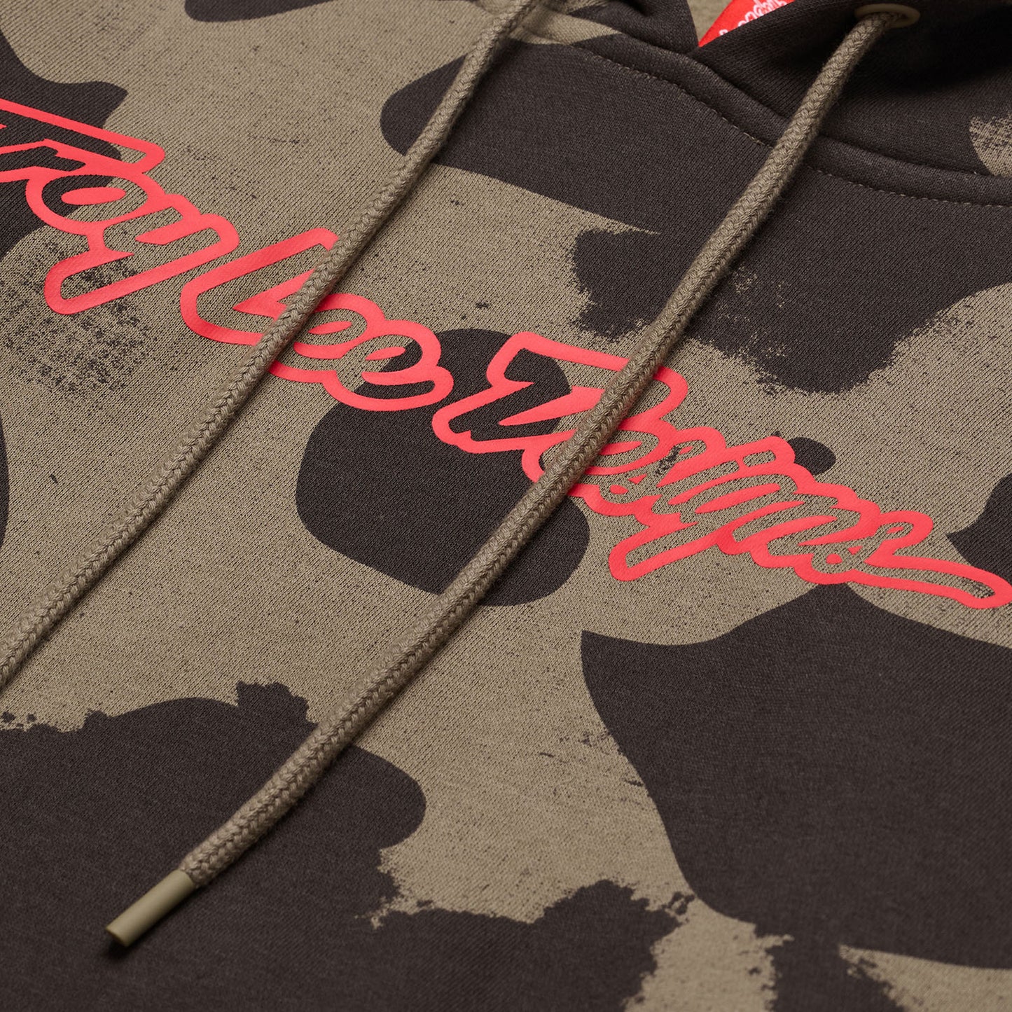 Pullover Hoodie Signature Olive Camo