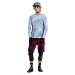 Short Skyline Air avec doublure évasée, couleur bordeaux