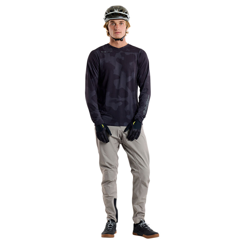 Maillot à manches longues Skyline Scrubland Noir