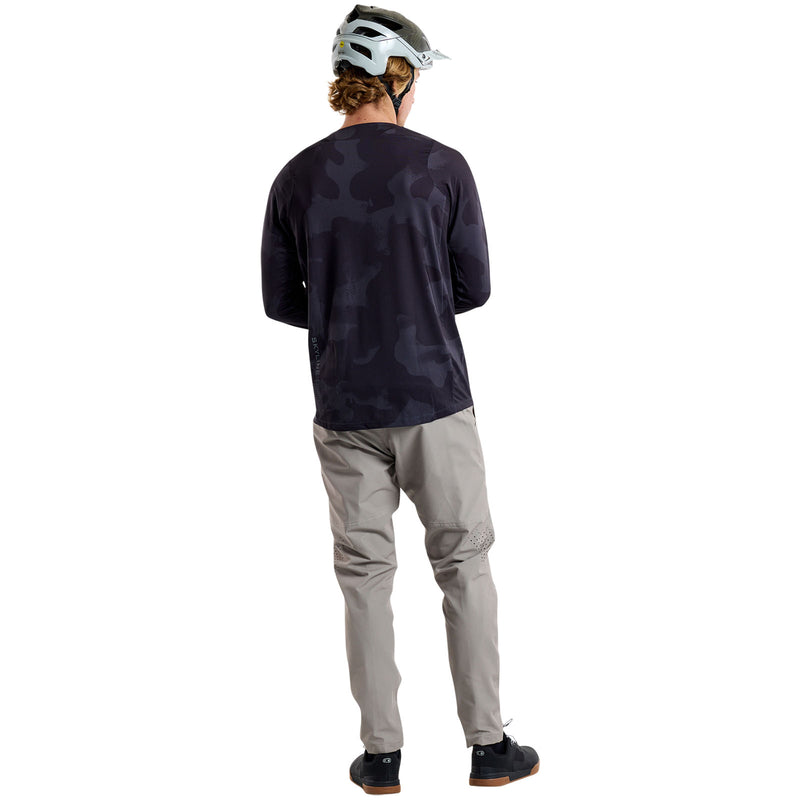 Maillot à manches longues Skyline Scrubland Noir