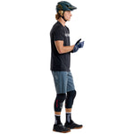 Skyline Trail Short Shell Mono Steel Blue