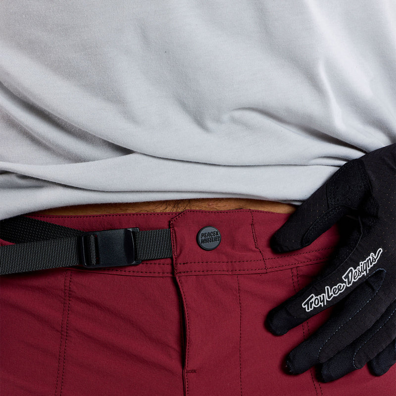Skyline Trail Short Shell Mono Oxblood
