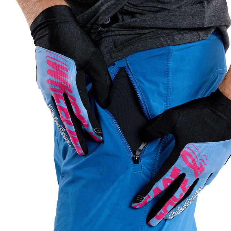 Short Skyline Trail avec doublure, couleur cobalt délavé