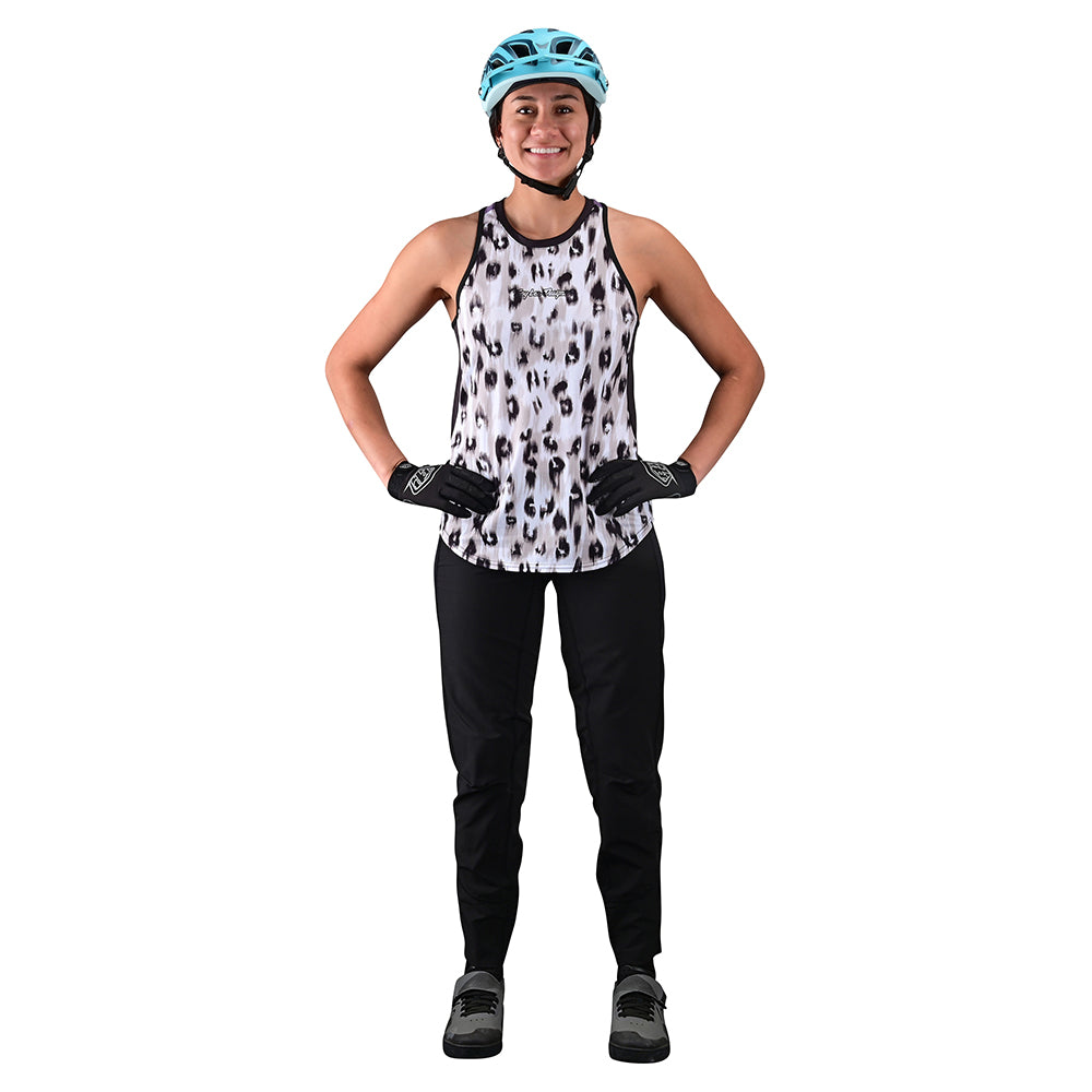 Wmns Luxe Tank Wild Cat White